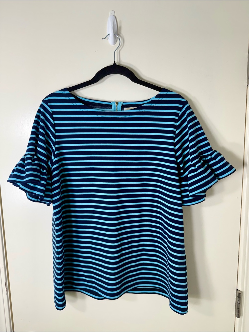 Sail to Sable Navy and Light Blue Striped Ruffle Sleeve Top Size L
